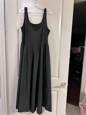SHEIN Black Scoop-Neck Maxi Dress